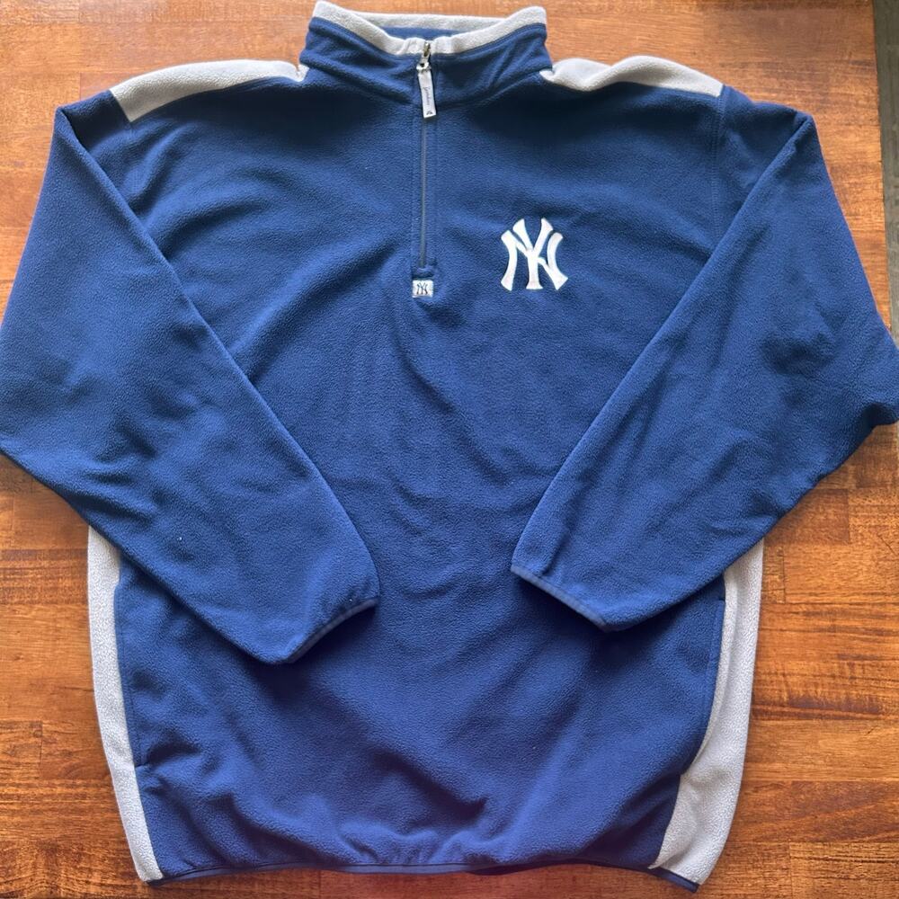 New York Yankees Half-Zip Pullover – Classic Baseball Fan Gear, Navy & Gray”